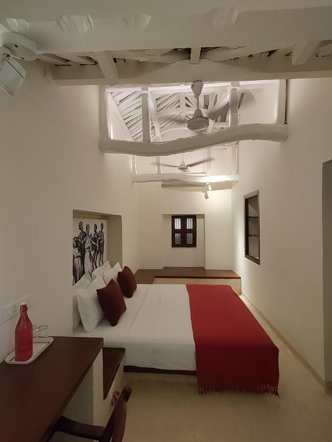 Mangala Heritage By Luxunlock Private Villas Tirukkannapuram Bagian luar foto