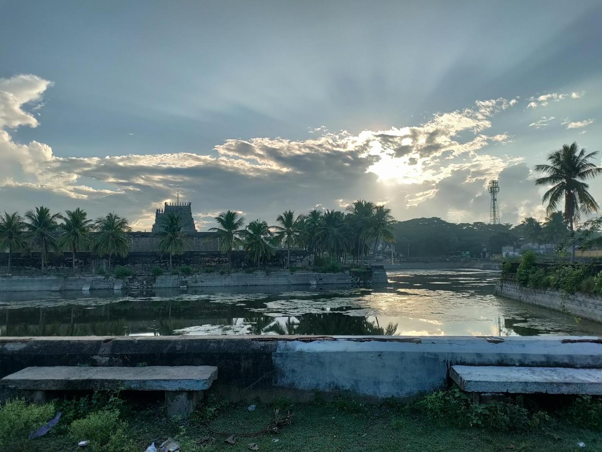 Mangala Heritage By Luxunlock Private Villas Tirukkannapuram Bagian luar foto