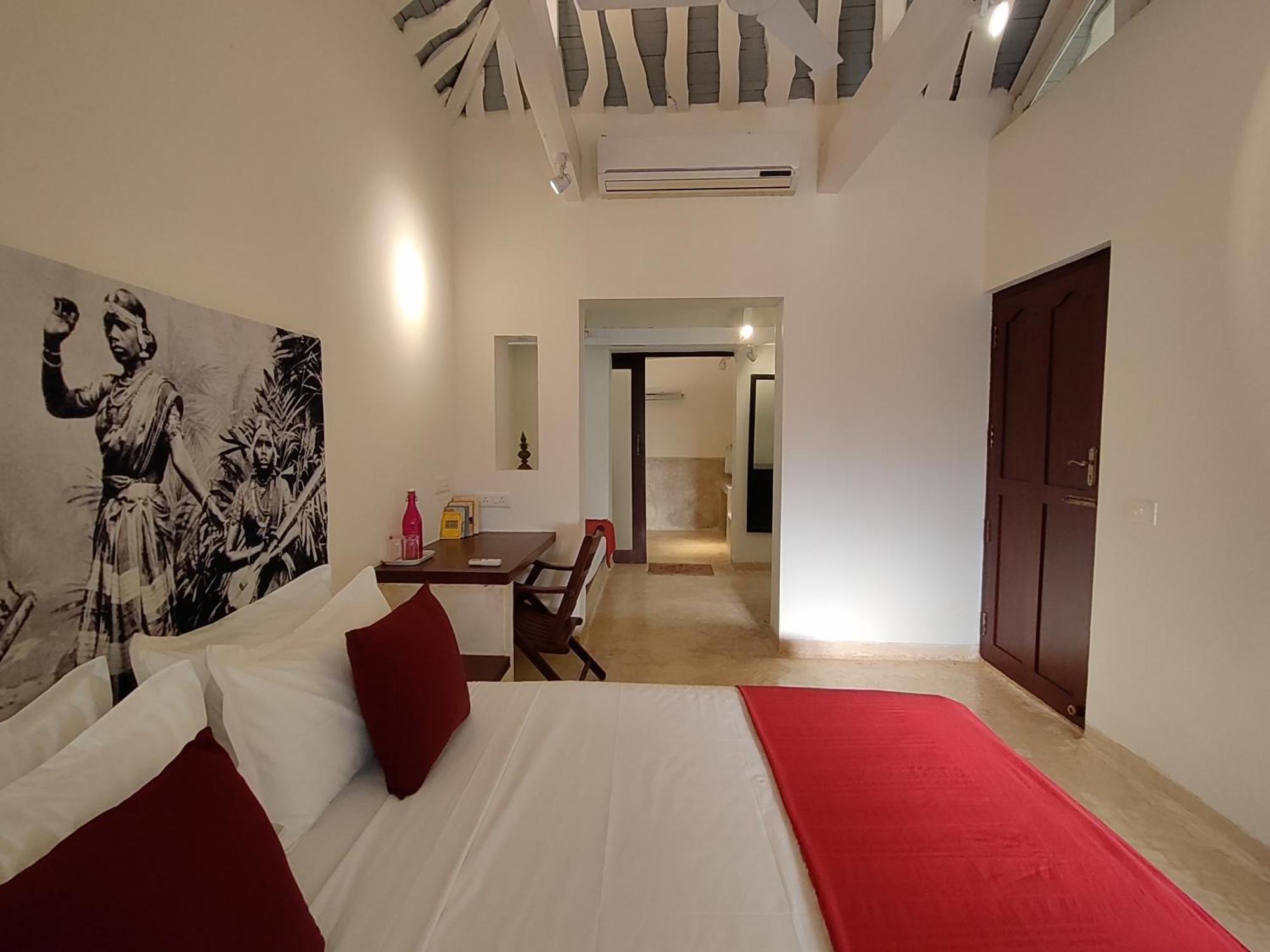 Mangala Heritage By Luxunlock Private Villas Tirukkannapuram Bagian luar foto